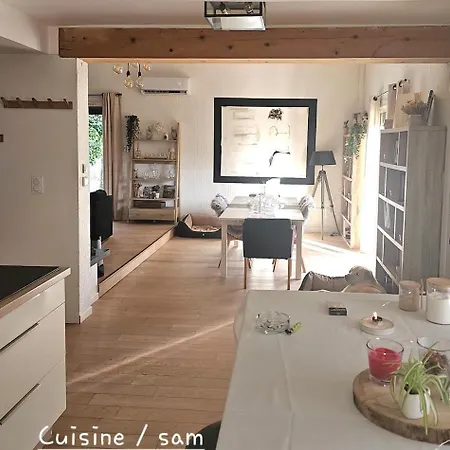 Avec Piscine A La Campagne Proche فيلة *